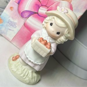 Precious Moments: You’re the Berry Best